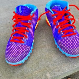 Nike Kyrie 1 Saturday Purple Orange Yellow Red Basketball  M 7 / 7 Y 717219-700
